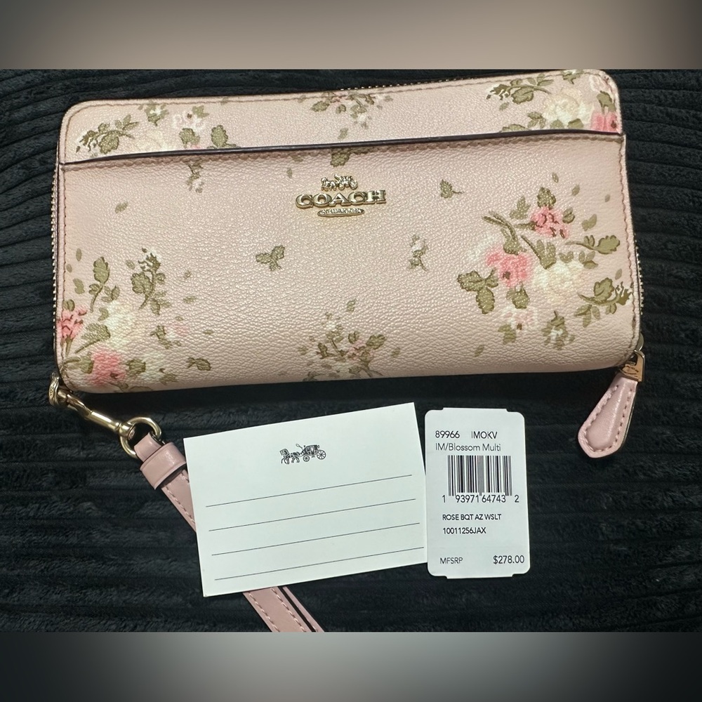Coach New large Wallet